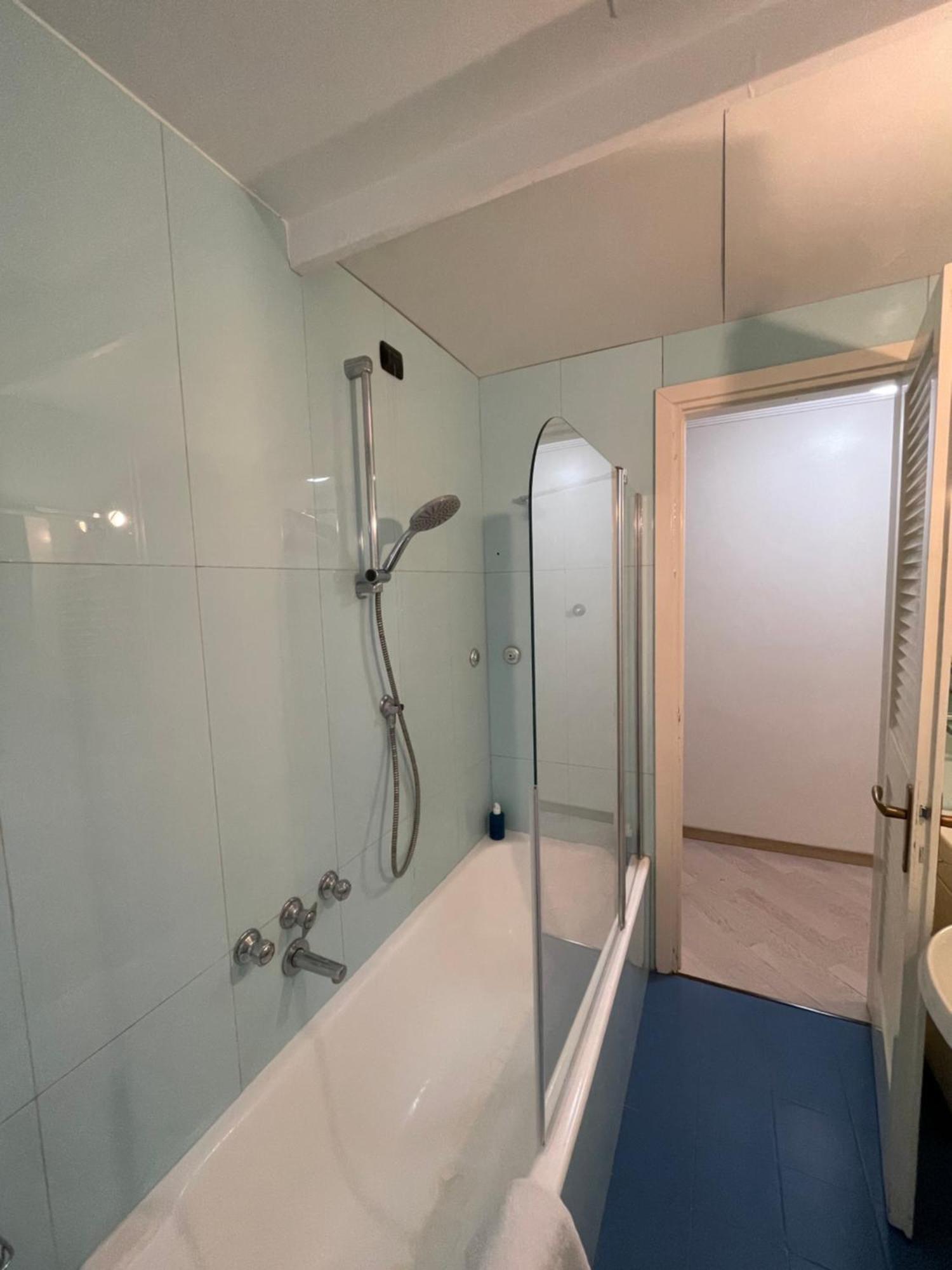 Downtown Apartment มิลาน ภายนอก รูปภาพ